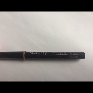 FOUR Mary Kay Lip Liners